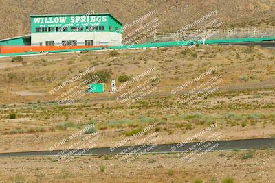 media/Jun-01-2025-CalClub SCCA (Sun) [[eae223c5dd]]/Group 3/Qualifying/